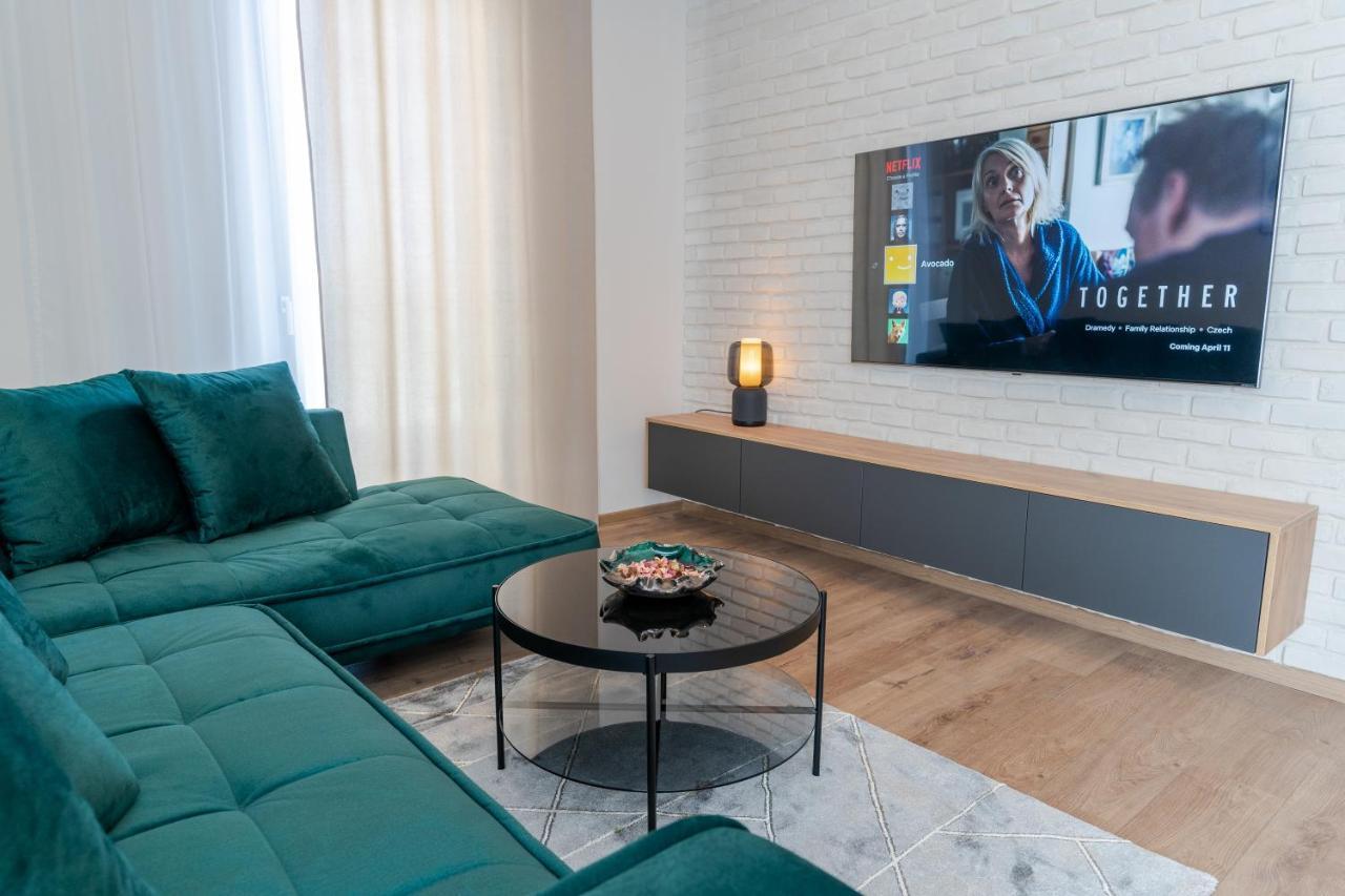 Avocado Apartment Victory Port Liptovsky Mikulas Ngoại thất bức ảnh
